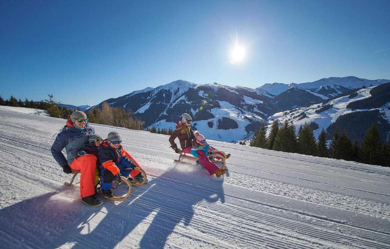 Hotel Barbarahof Saalbach Extérieur photo