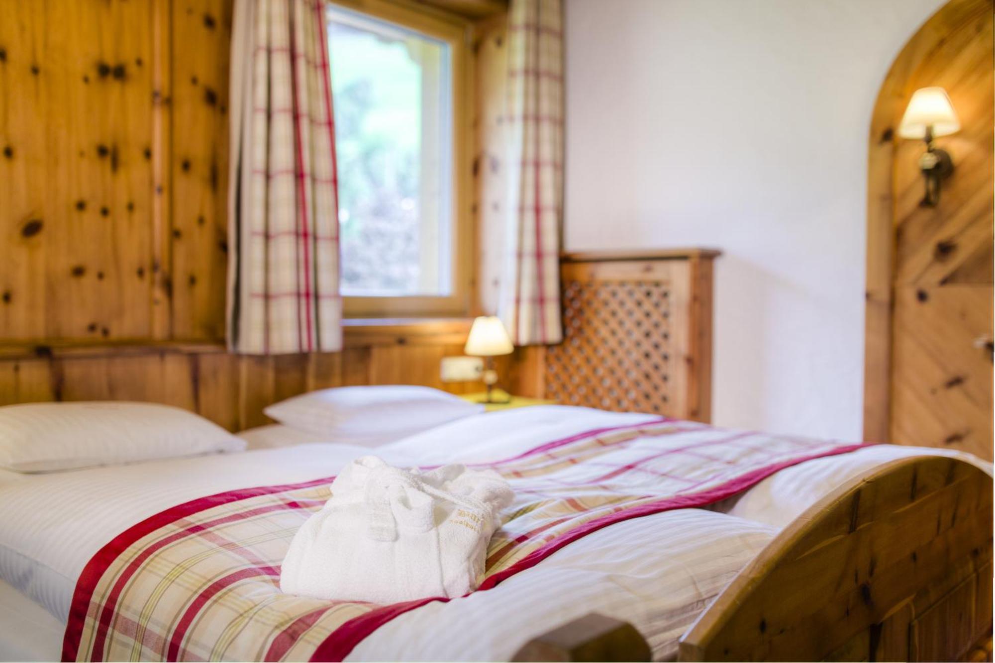 Hotel Barbarahof Saalbach Chambre photo